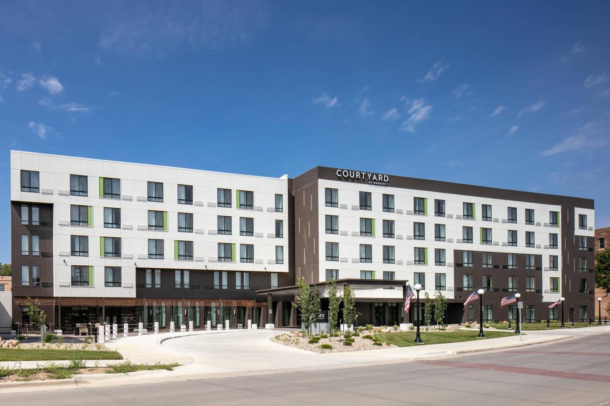 Courtyard Sioux City Downtown/Convention Center Exterior photo